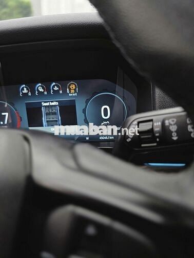 Ford Everest 2.0L 4x4 titanium sx 2023 tên cá nhân