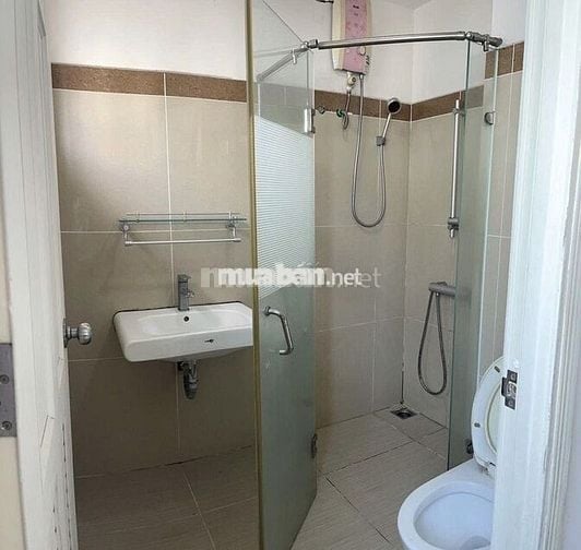 Cho thuê căn góc 2PN có nội thất tại CC Era Town Q7  chỉ 8 triệu/tháng