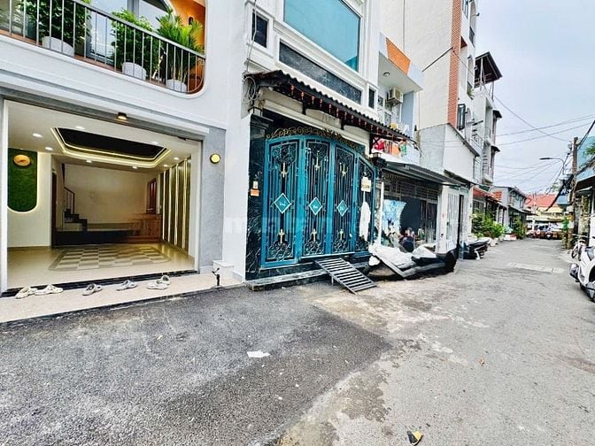 Nhà Trần Quốc Thảo 60m2 hẻm 7m ô tô ngủ trong nhà, full nội thất, SHR
