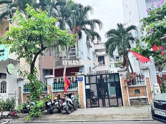 BÁN NHÀ MẶT TIỀN ĐƯỜNG 79 - QUẬN 7