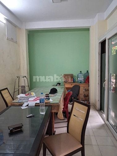 Cho thuê tầng trệt chung cư 40m2, tiện làm văn phòng, công ty, 7tr