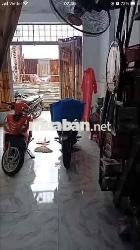 cần bán gấp 615tr nhà 2/ ngắn kênh trung ương gần chợ ap 5 vlb