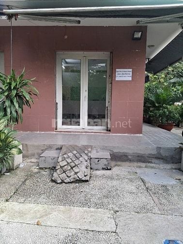 Cho thuê tầng trệt chung cư 40m2, tiện làm văn phòng, công ty, 7tr