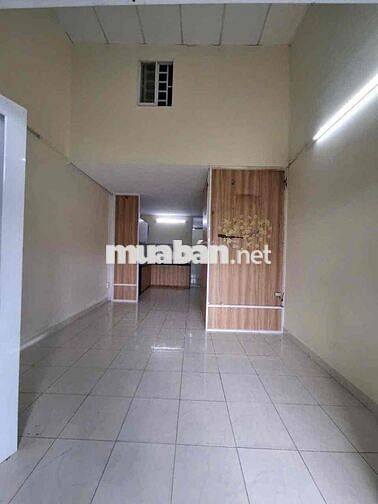 nhà đ 38/1 lầu 2pn 2wc đ xe tải