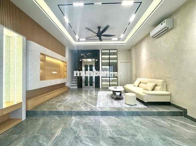 Siêu đầu tư! Văn chương, 50m -6 tầng thang máy, oto cổng, gần Hồ