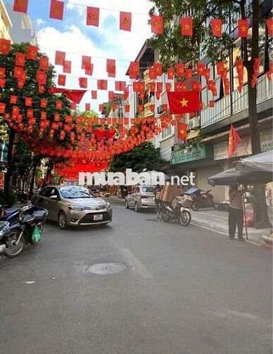 ✨  MẶT PHỐ ĐẶNG TRẦN CÔN gần CÁT LINH–SIÊU HIẾM
🚗 Đường 2 chiều
