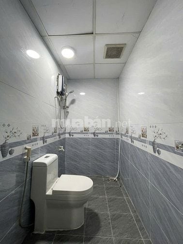 Cho thuê nhà nguyên căn cập ngay bệnh viện Gò Vấp Quang Trung, P11, 
