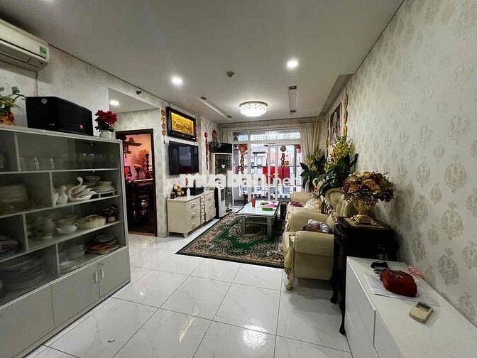 Bán CH Hưng Phát Silver Star 3PN2WC giá 3.9 tỷ 106m2 đầy đủ nội thất