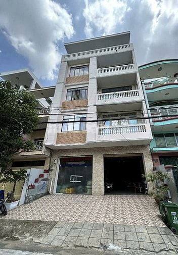 Bán Gấp Tòa Căn Hộ Dịch Vụ Mặt Tiền Đường Số 24, Khu Bình Phú Quận 6