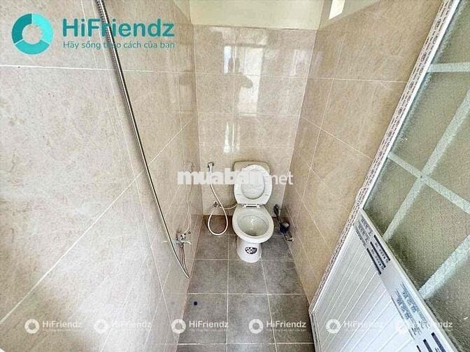 Phòng giá rẻ, gác cao, cửa sổ thoáng, giáp Gigamall Phạm Văn Đồng, VLU