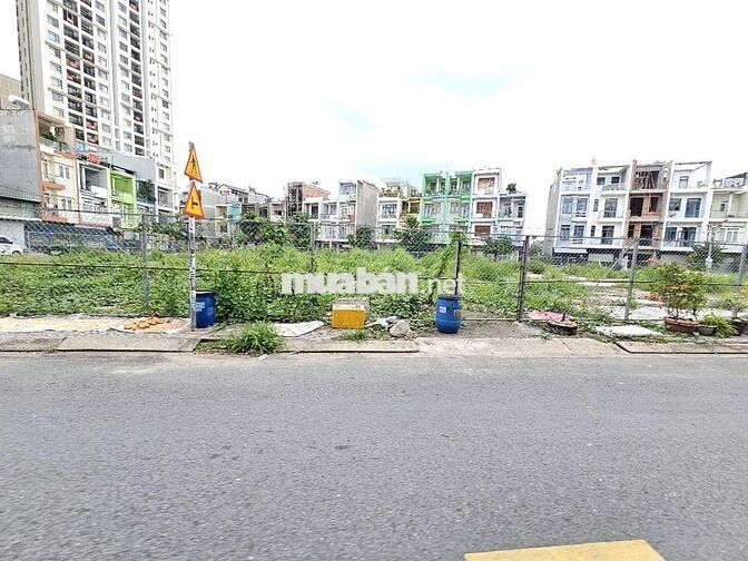 Đất mặt tiền kinh doanh kdc Hương Sen và chợ Việt Lập p. An Bình Dĩ An