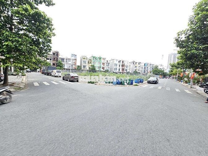Đất mặt tiền kinh doanh kdc Hương Sen và chợ Việt Lập p. An Bình Dĩ An