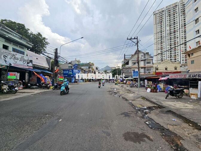 Đất mặt tiền kinh doanh kdc Hương Sen và chợ Việt Lập p. An Bình Dĩ An