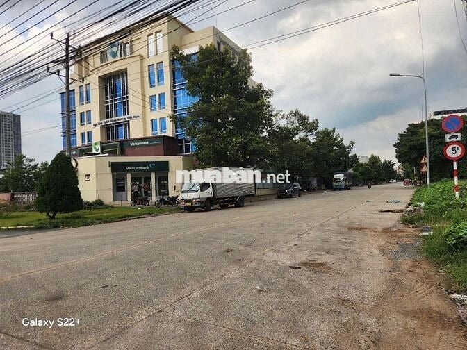 Bán Đất Đi Nước Ngoài, Đường DT 743, Dĩ An, Bình Dương