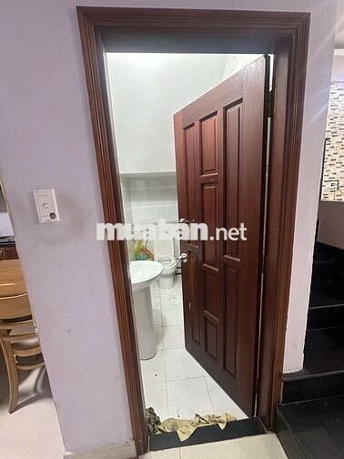 Bán nhà hẻm ba gác đường Nguyễn Hữu Cảnh, P22, Bình Thạnh