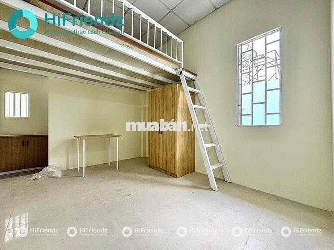 Phòng giá rẻ, gác cao, cửa sổ thoáng, giáp Gigamall Phạm Văn Đồng, VLU