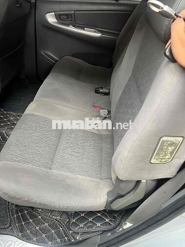 Toyota Innova 2013 E - 148679 km