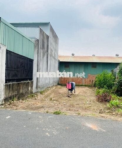 EM GÁI CẦN TIÊND DU HỌC RA GẤP LÔ ĐẤT 389TR