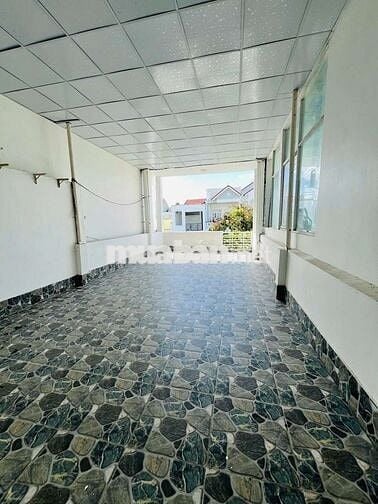 CHO THUÊ NHÀ TRỆT 2 LẦU 3PN WC TRONG KDC NAM LONG GIÁ 10TR/THÁNG