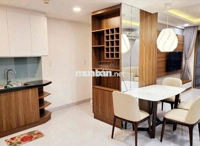 Cho thuê 2PN Saigon South, Nhà đẹp, nội thất xịn, sát bên TDT, RMIT