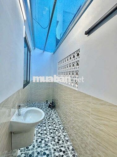 CHO THUÊ NHÀ LẦU 3PN KHU VĂN HÓA TÂY ĐÔ MỚI ĐẸP GIÁ 8.5TR/THÁNG
