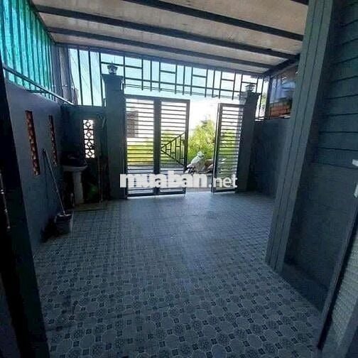 Bán nhà Ngay thị Trấn Củ Chi 890 triệu rộng 86m2 có SHR, Xem ngay.
