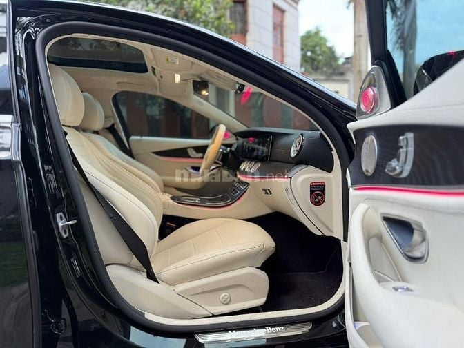 Mercedes E300 sx2021 odo 41000km 1 đời chủ như mới