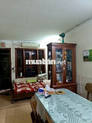Bán nhà TT tầng 1 Chùa Bộc 120m2 vị trí đẹp trước nhà ô tô đỗ 7.6 tỷ