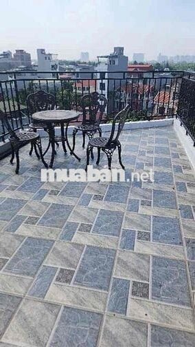 Nhà mới ở luôn- 50m2- Thang máy - 5 tầng - Giá tốt ở quận Long Biên
