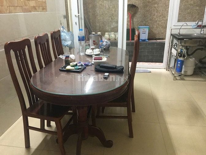 Cho thuê nhà DT 75m2, ở An Xá, Phúc Xá, Ba Đình, Hà Nội.