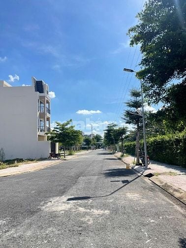 Bán đất tại KDC Sài Gòn South Village Phước Kiển Nhà Bè.