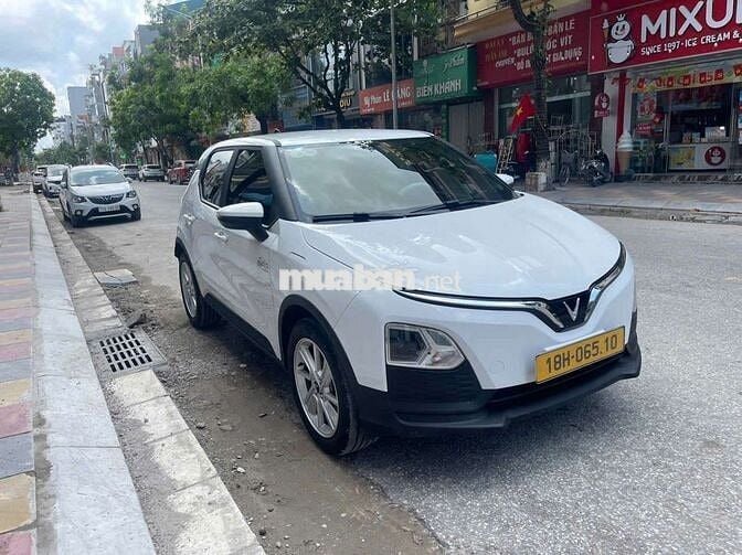 VF5 2025 Plus - 8000 km