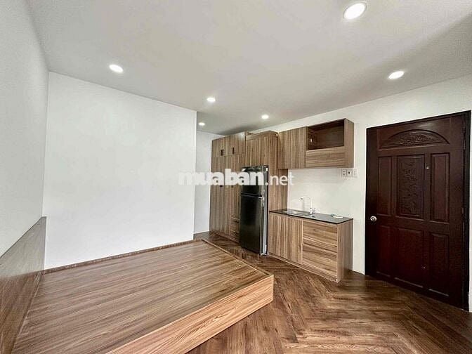 CHDV mới  Ngay UEH  đi bộ tới UeH