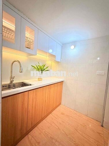 TẬP THỂ TẦNG 1 NGUYỄN CHÍ THANH - MỚI ĐẸP FULL NỘI THẤT - 2 NGỦ 1K 1WC