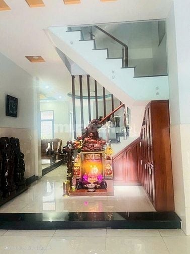MT Lê Niệm - Văn Cao, Tặng nội thất cao cấp, 4x18m nở hậu 9m - 13,5 Tỷ