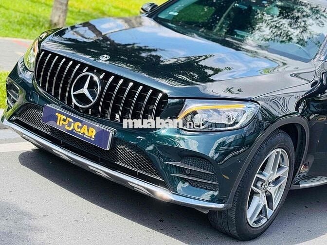 GLC 300 2019 Màu Xanh mệnh Mộc