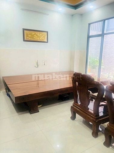 MT Lê Niệm - Văn Cao, Tặng nội thất cao cấp, 4x18m nở hậu 9m - 13,5 Tỷ