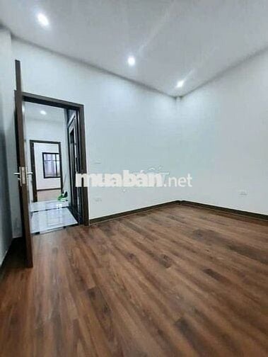 Bán Nhà Riêng Trần Cung, 7,4 tỷ-30m2, đủ nội thất, tiện ích gần kề