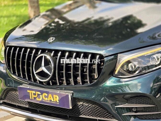 GLC 300 2019 Màu Xanh mệnh Mộc