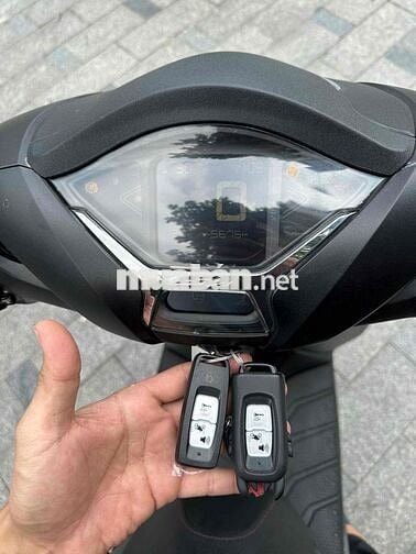 Siêu phẩm- SH 350cc phanh ABS cuối 2024 xuất sắc