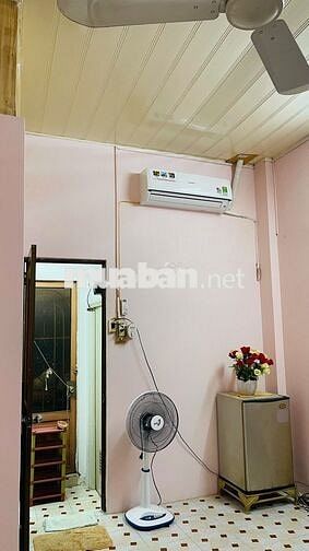 Nhà riêng cho thuê phòng bờ kè Q3 Trường Sa