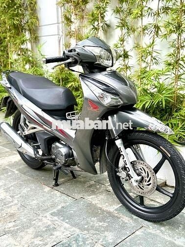 Future FI 2016 xám ghi bs thành phố