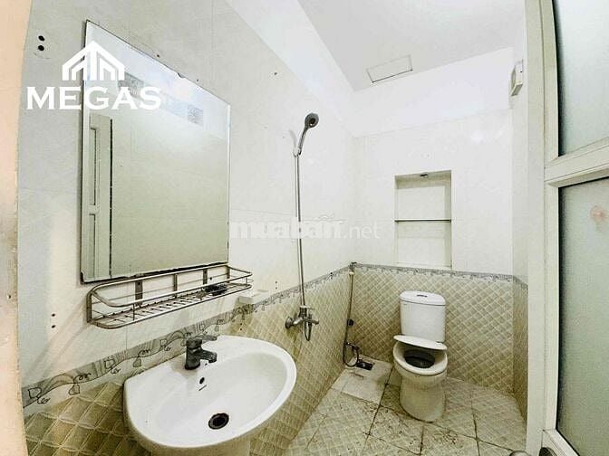 RA LÒ cho thuê CHDV BAN CÔNG - CỬA SỔ gần SVĐ PHÚ THỌ mới 100% GIÁ TỐT