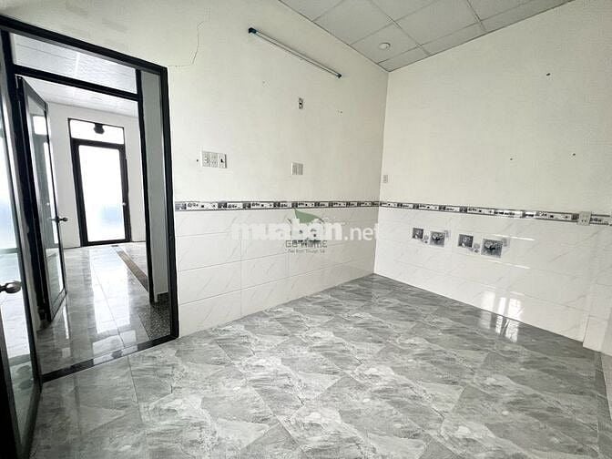 CHO THUÊ NHÀ Ở KINH DOANH 2 PHÒNG NGỦ GẦN BỜ KÈ HÀ RA