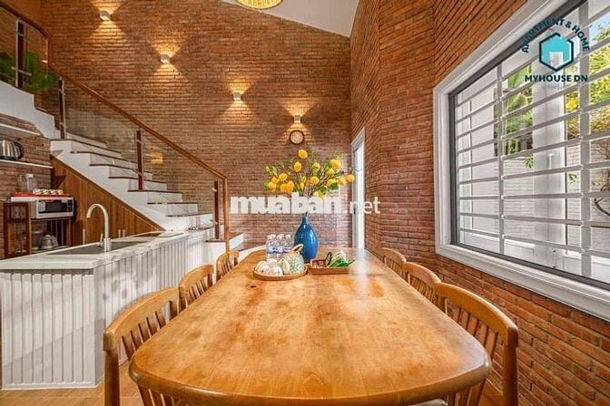 Cho thuê nhà gần Bãi tắm Phạm Văn đồng - đẹp xinh