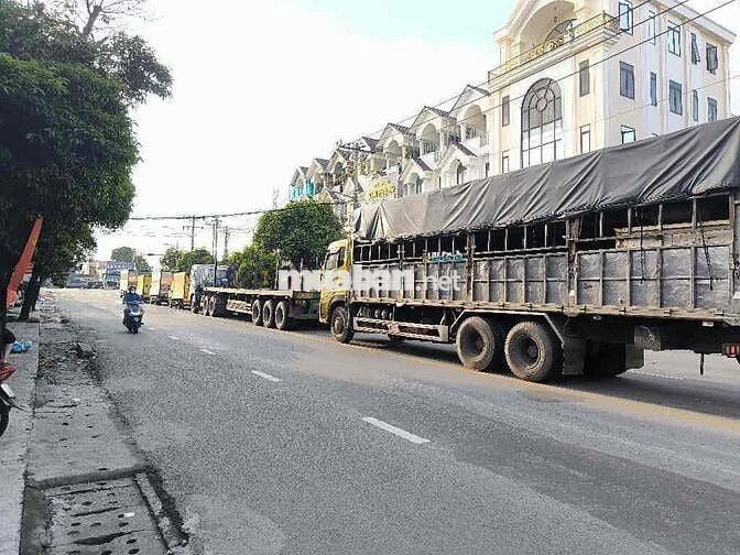 1900m2 thổ cư mặt tiền đường xe cont chạy giáp QL1K 35Tr/m2