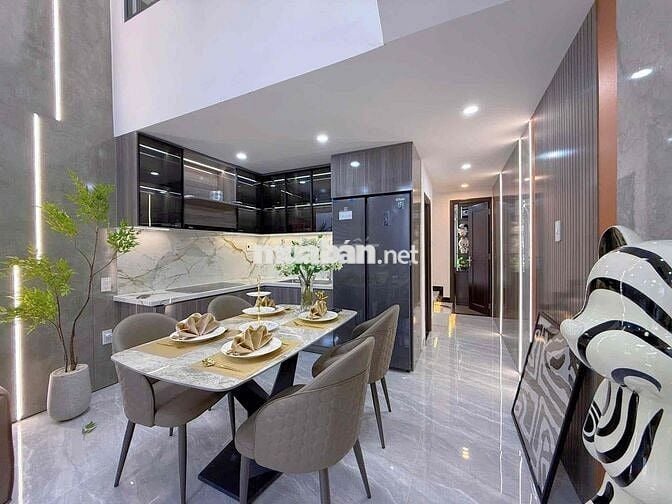 Nhà 2 tầng mới đẹp hiện đại funl nội thất