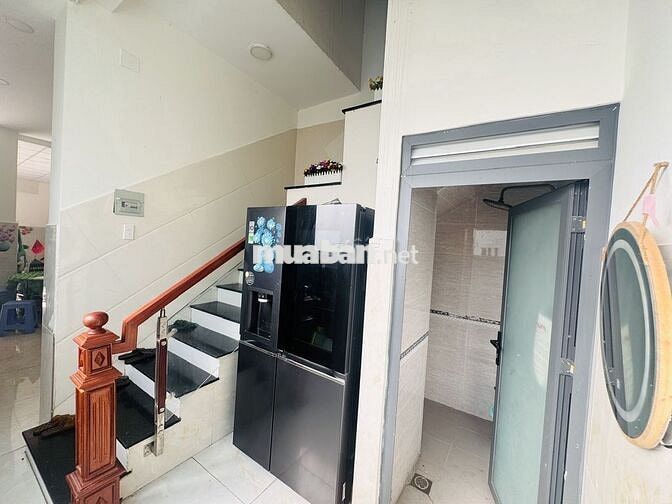 BÁN NHÀ LÔ GÓC 2 MT ĐƯỜNG SỐ 8, LINH XUÂN