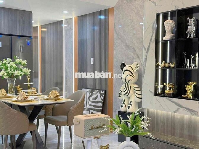 Nhà 2 tầng mới đẹp hiện đại funl nội thất