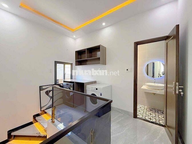 Nhà 2 tầng mới đẹp hiện đại funl nội thất